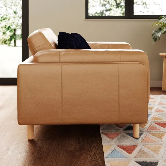 Newton Vintage Leather Snuggle Chair 2