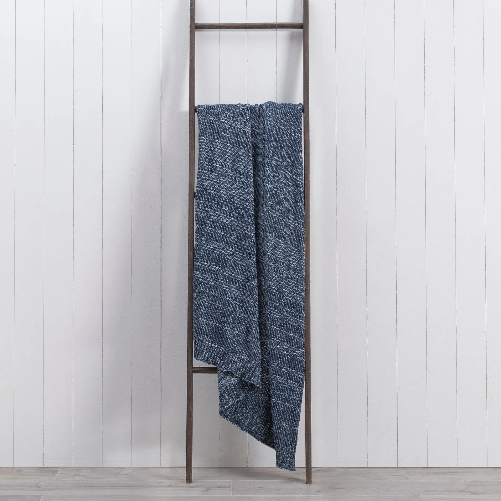 Chenille Marl Knit 130cm x 180cm Throw Navy and White