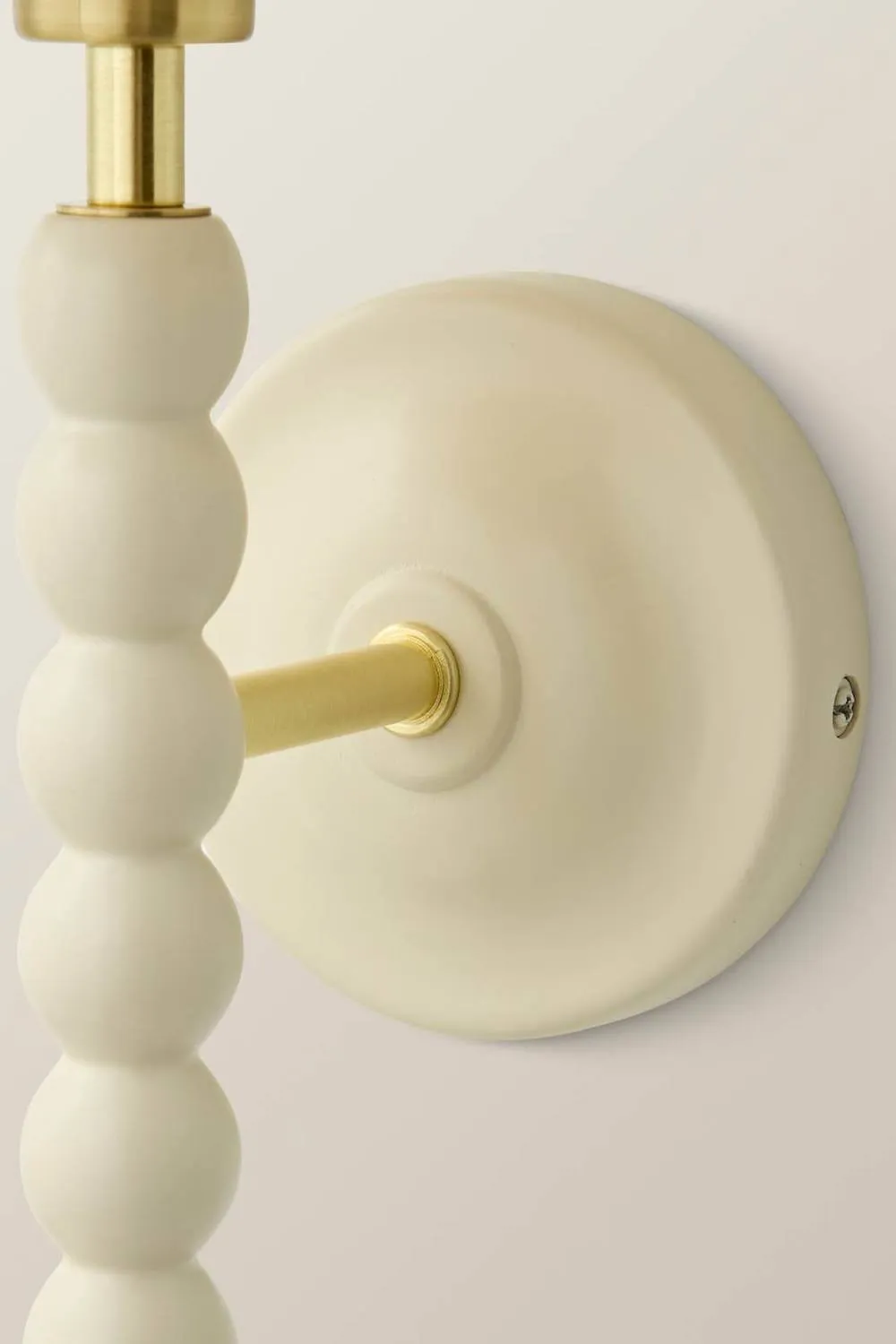ValueLights Bobbins Cream Bobble Wall Light with Trim Linen Lamp Shade & Bulb in Natural 5