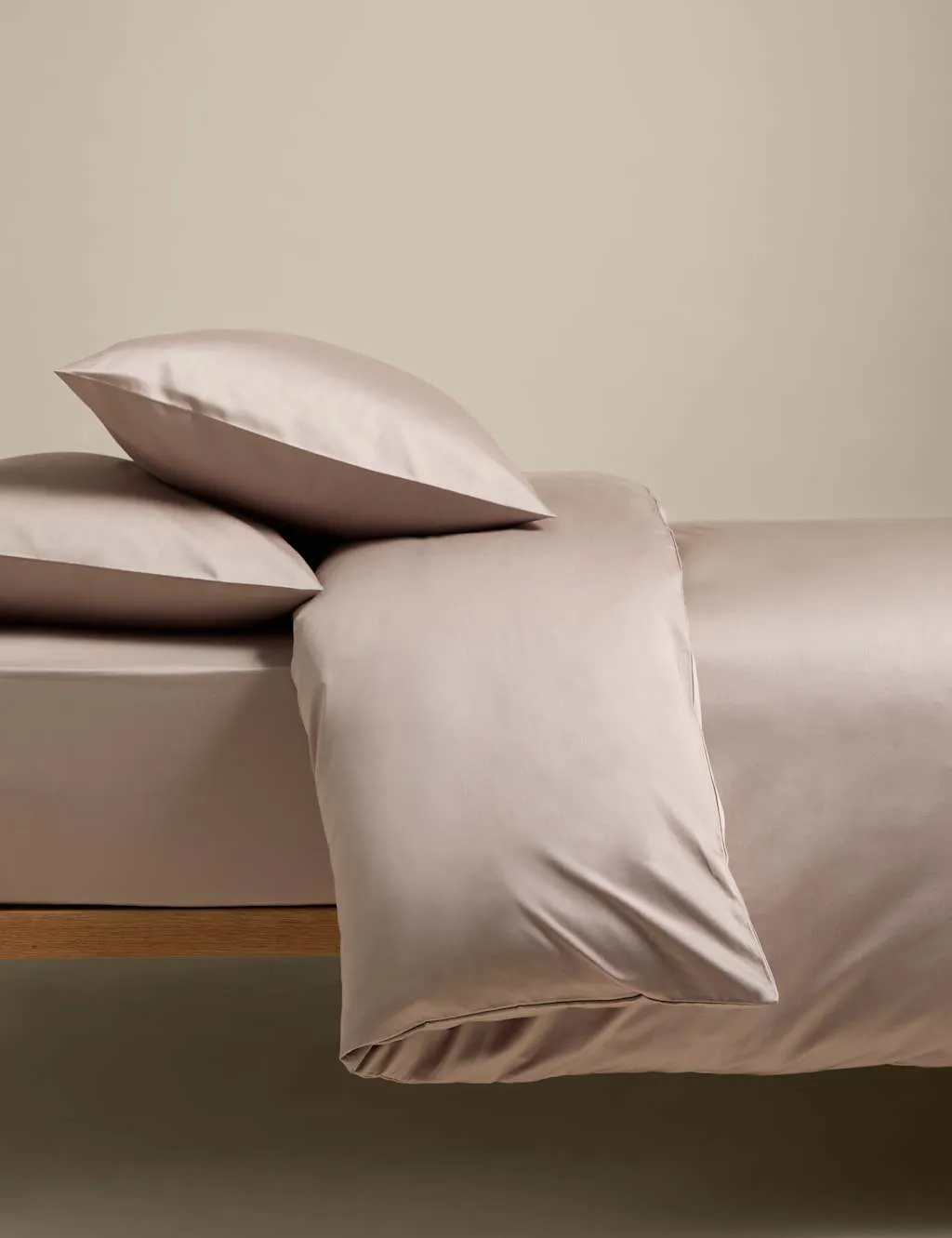 M&S Egyptian Cotton 400 Thread Count Silky Bedding Set Putty