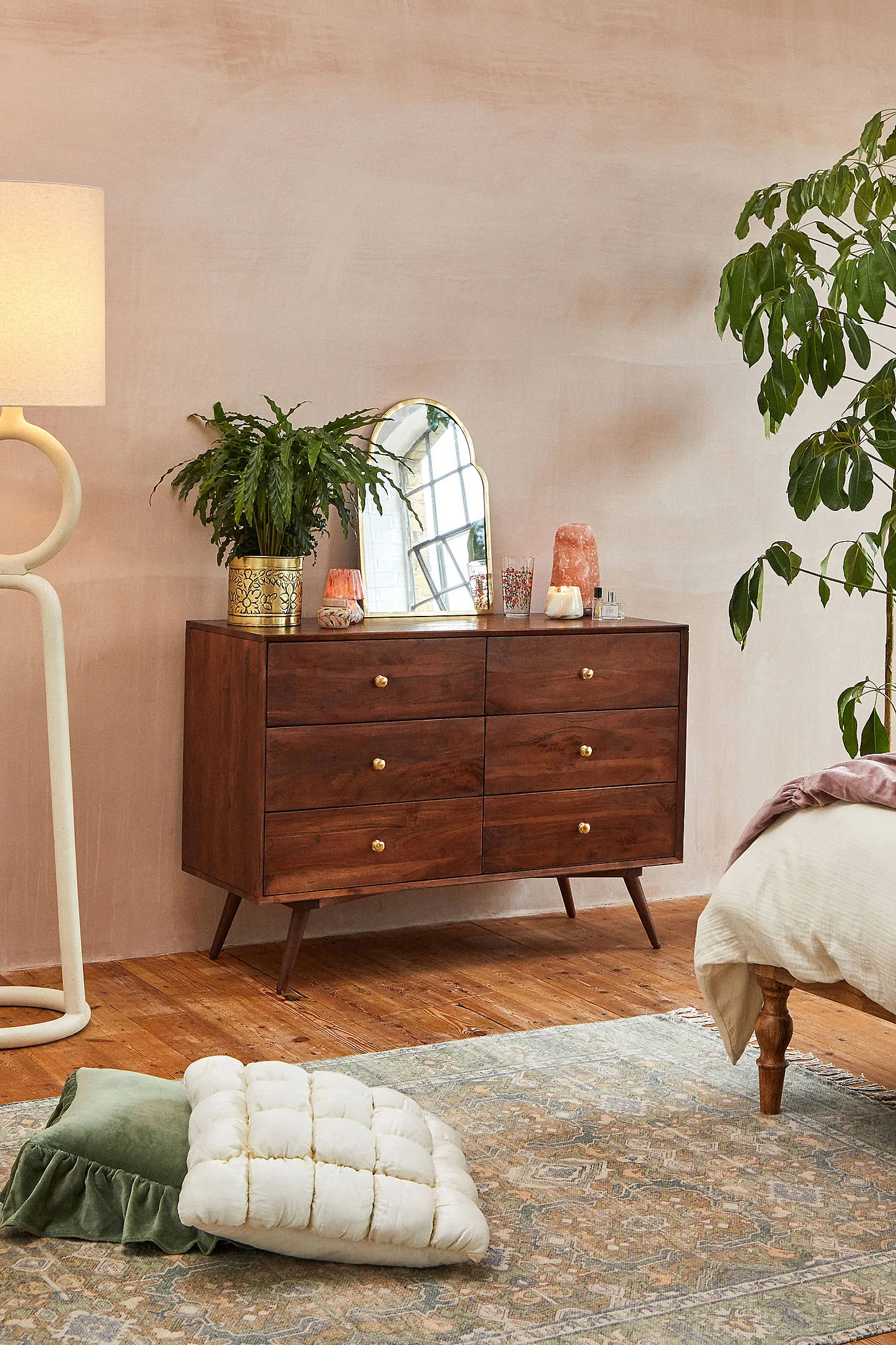 Cynthia 6-Drawer Dresser - Brown