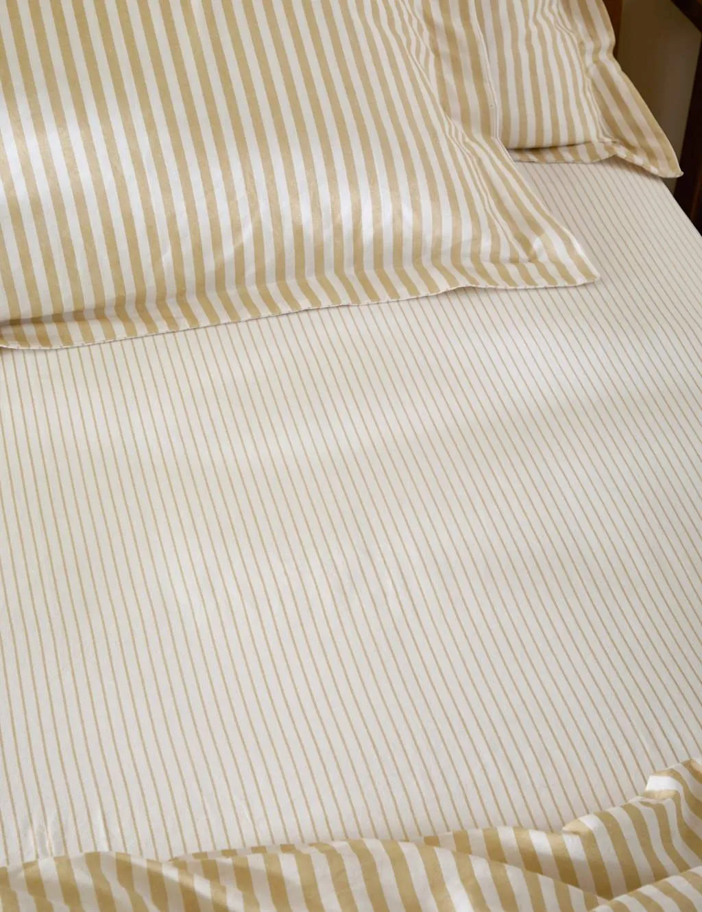 YARD Pure Cotton Hebden Striped Fitted Sheet Yellow