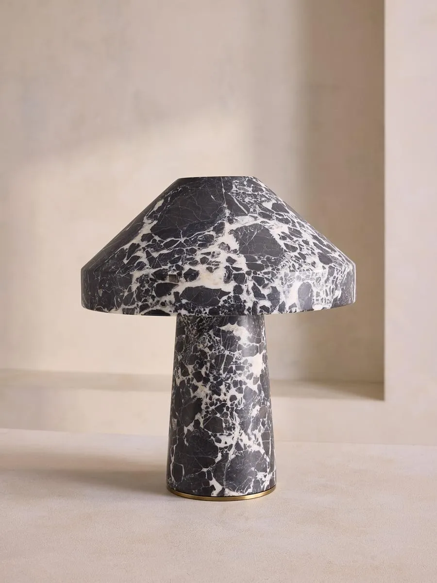 Jaya Table Lamp