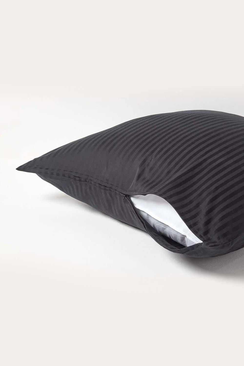 Homescapes Continental Egyptian Cotton Pillowcase 330 TC, 80 x 80 cm in Black 3