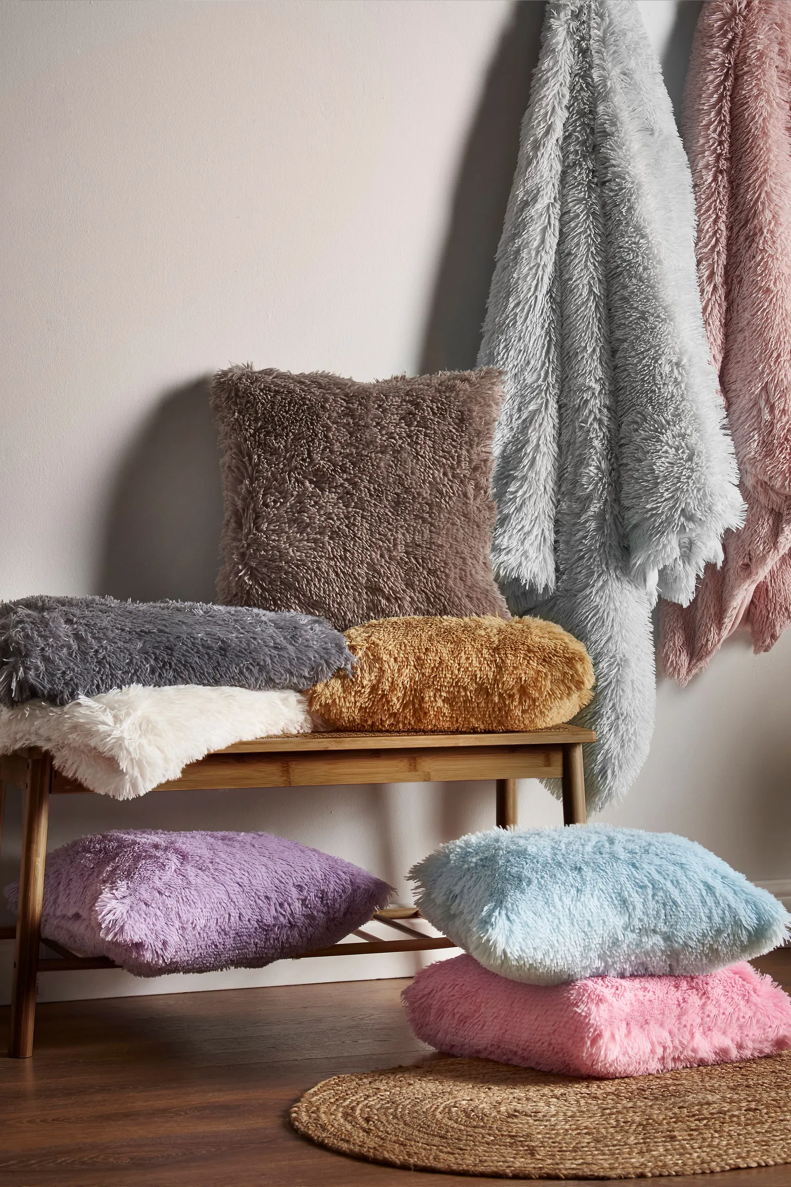 Catherine Lansfield 'Cuddly' Faux Fur Cushion in Natural 4