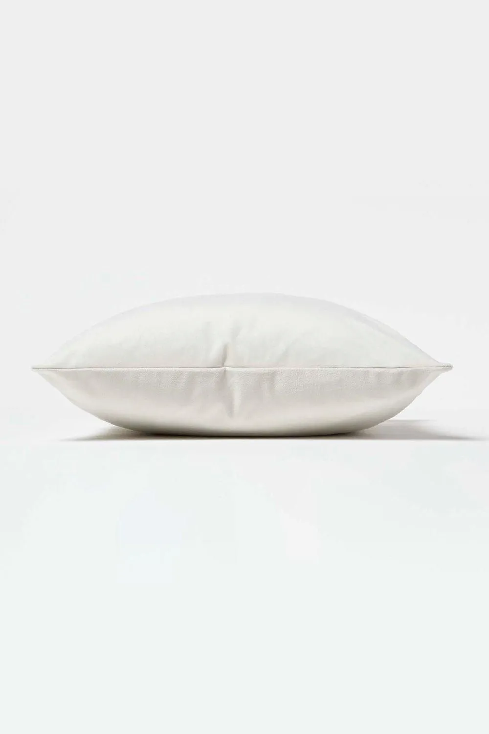 Homescapes Luxury Soft Velvet Cushion in Cream 4