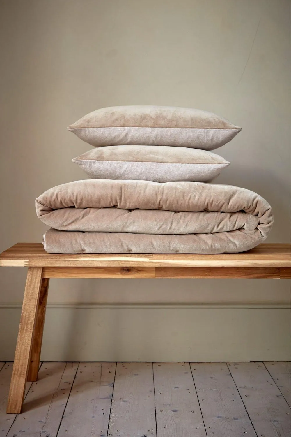 CHRISTY 'Jaipur' Quilted Velvet Throws in Brown