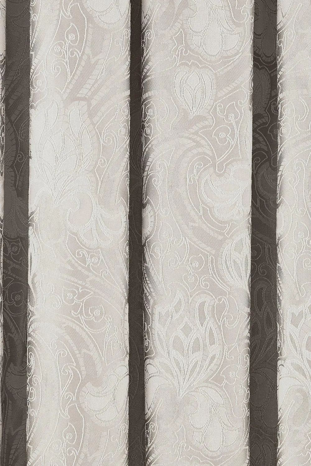 Sanderson 'Ashbee' Curtains 66X72 in Beige 2