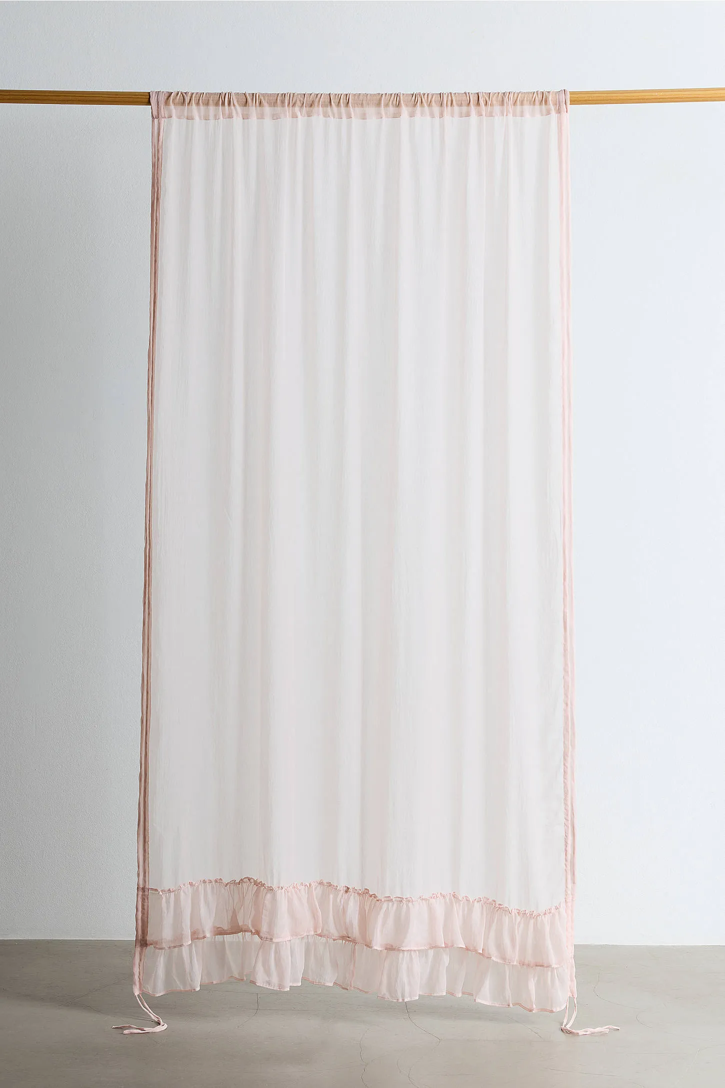 Roman Ruffle Curtain - Pink 3