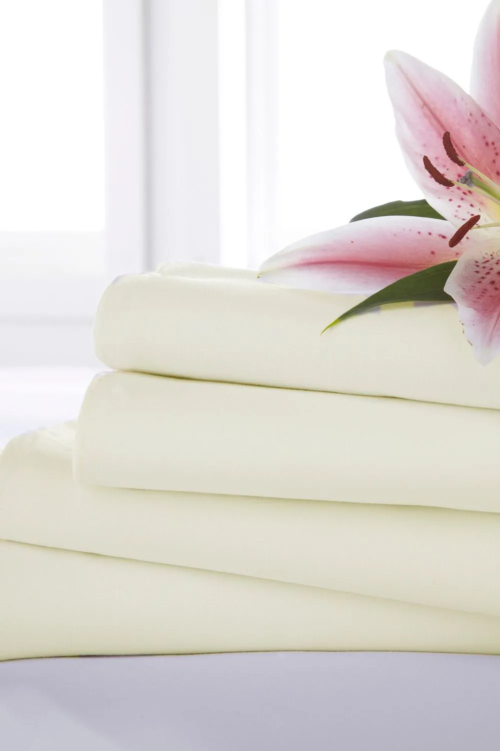 Martex Percale Fitted Sheet in Cream