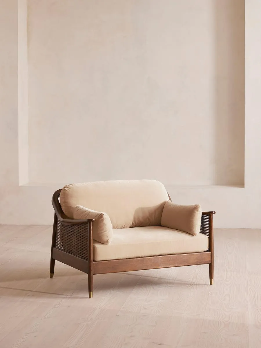 Atlanta Loveseat, Velvet, Porcelain