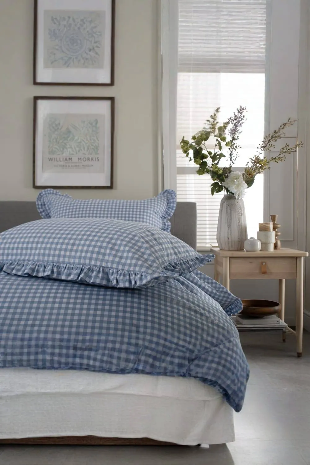 The Lyndon Company Gingham Frilled Cotton Duvet Set Printed with Frill Detailing in Blue 4