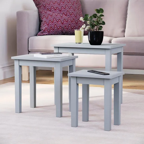 Yorkshire Nest of 3 Tables 3