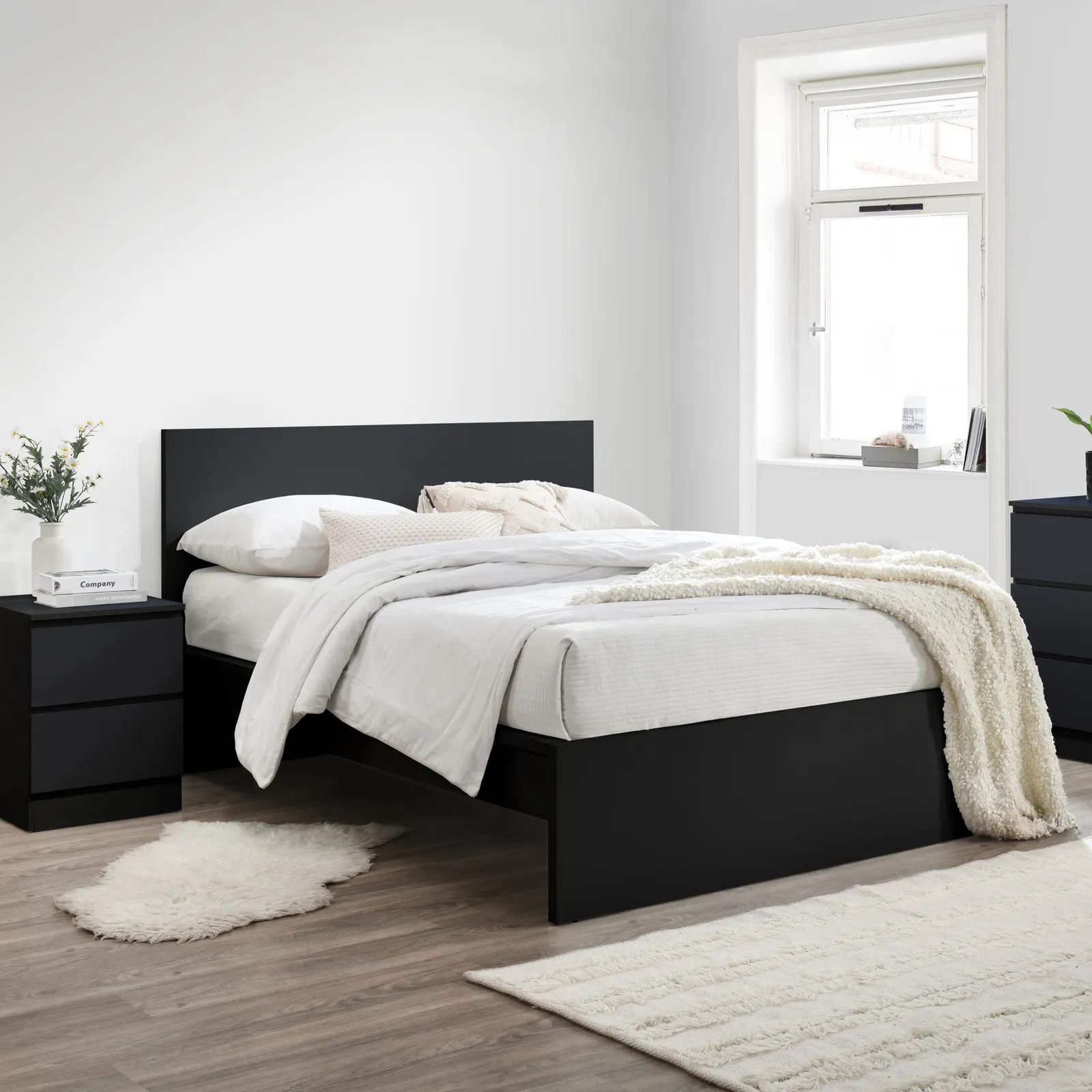 Birlea Oslo 3 Drawer Chest in Black 4