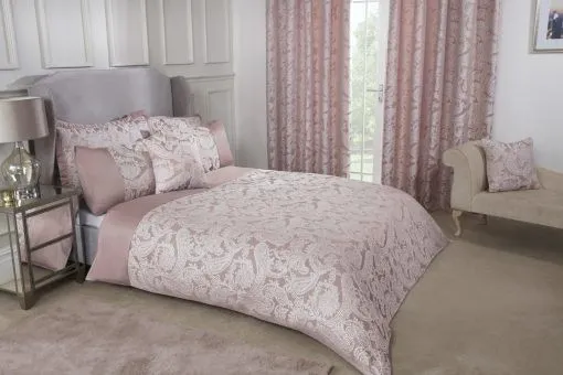 New Edge Blinds Cavendish Duvet Set in Pink