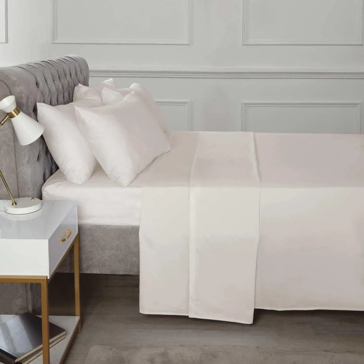 HomeSpace Direct Percale 10" Deep Fitted Sheet 180 Thread Count in Cream