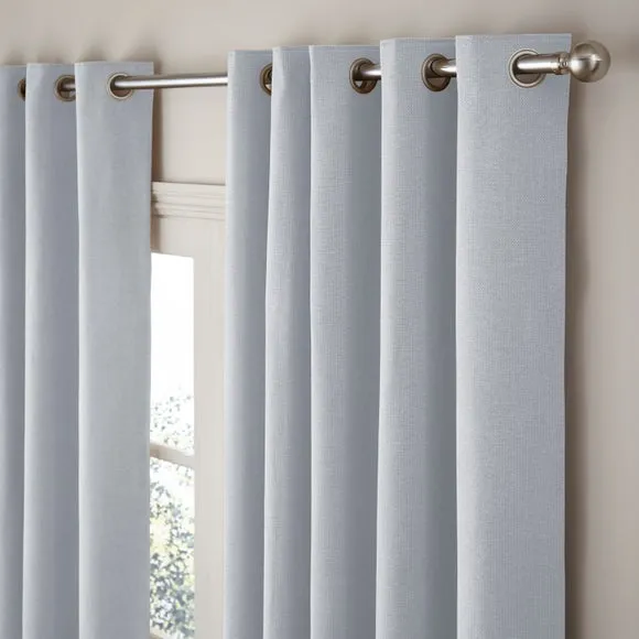 Wynter Thermal Eyelet Curtains 1