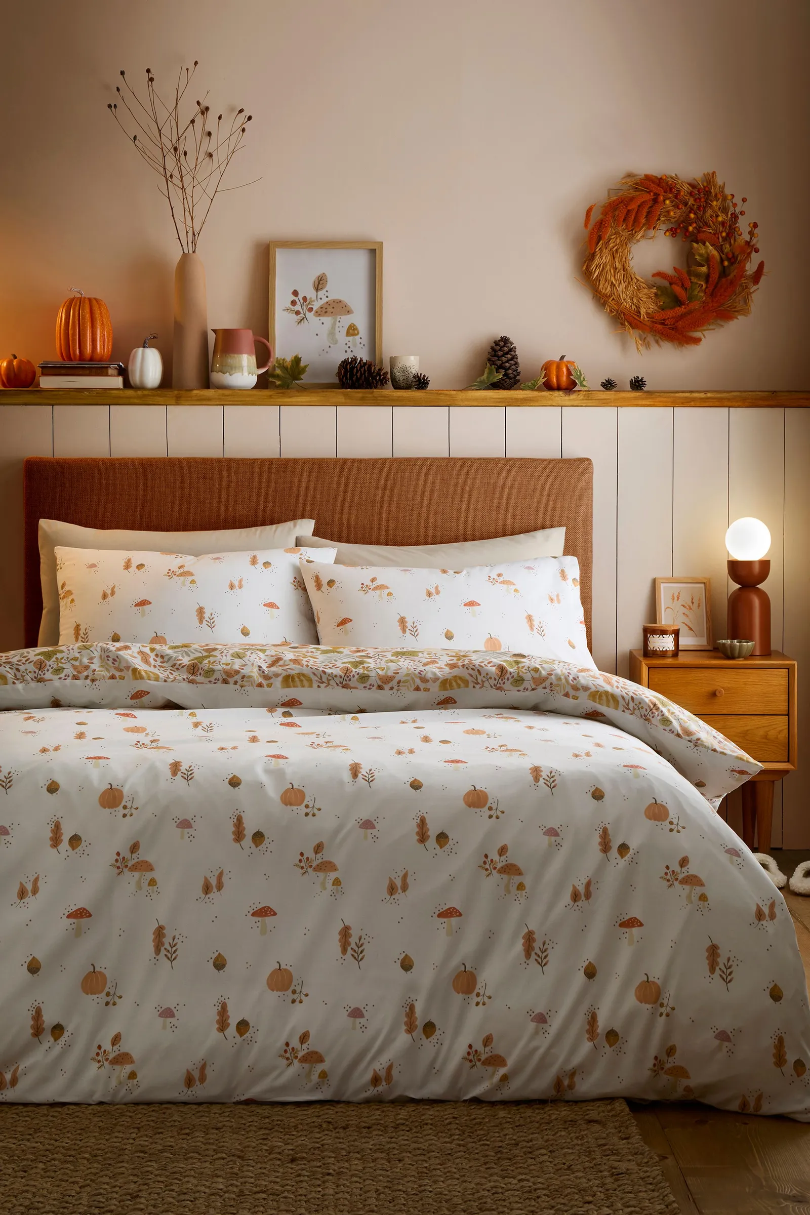 Dreams & Drapes 'Autumn Foliage' Autumnal Watercolour Print Duvet Cover Set in Natural 4