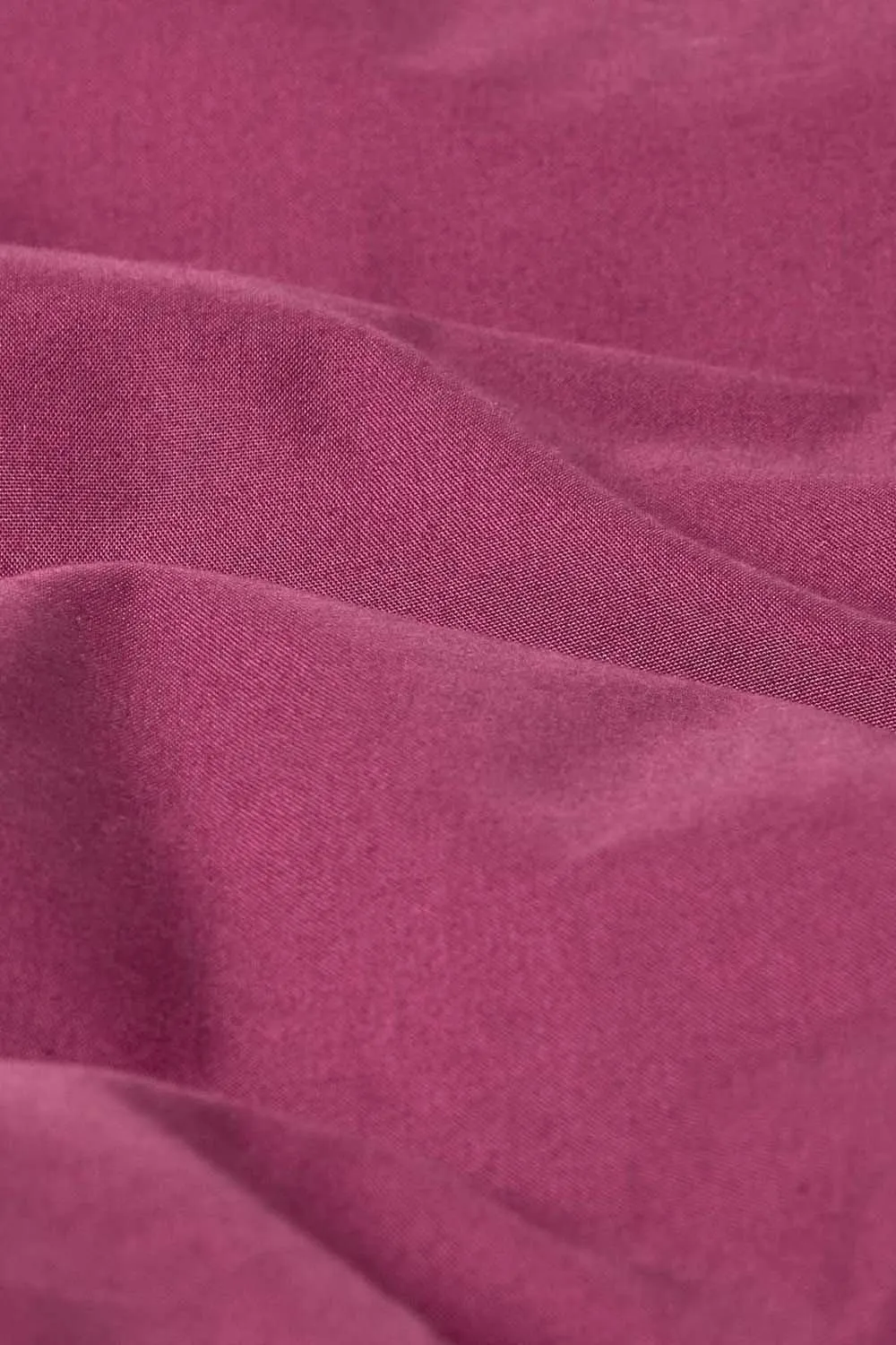 Homescapes Egyptian Cotton Flat Sheet 200 Thread Count in Plum 2
