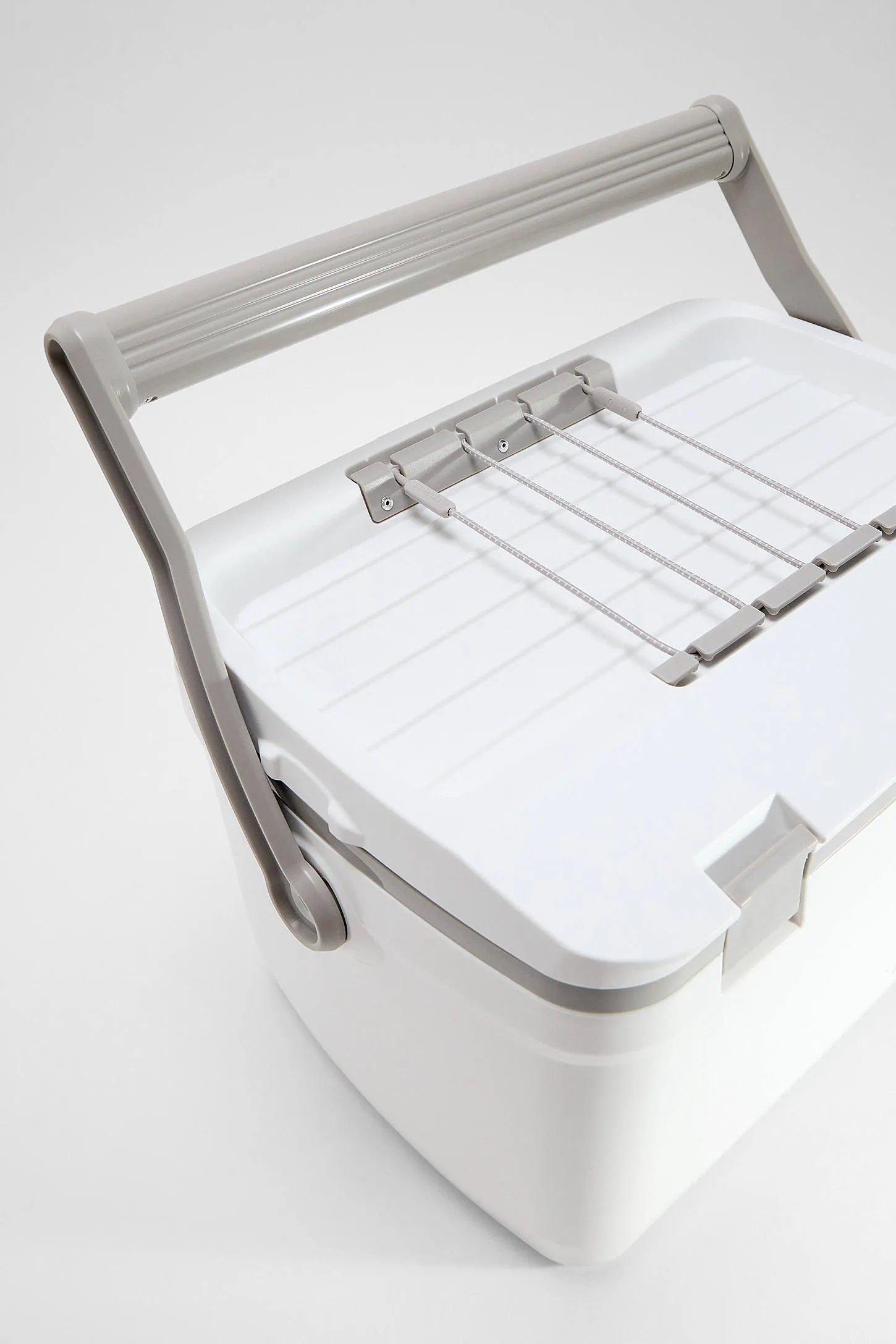 Stanley Easy-Carry Outdoor 15.1L Cooler - White ALL 2