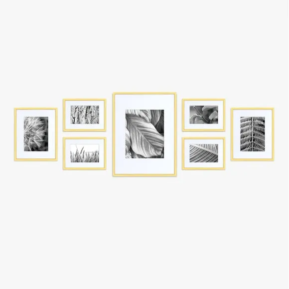 Nielsen Set of 7 Photo Frames 1
