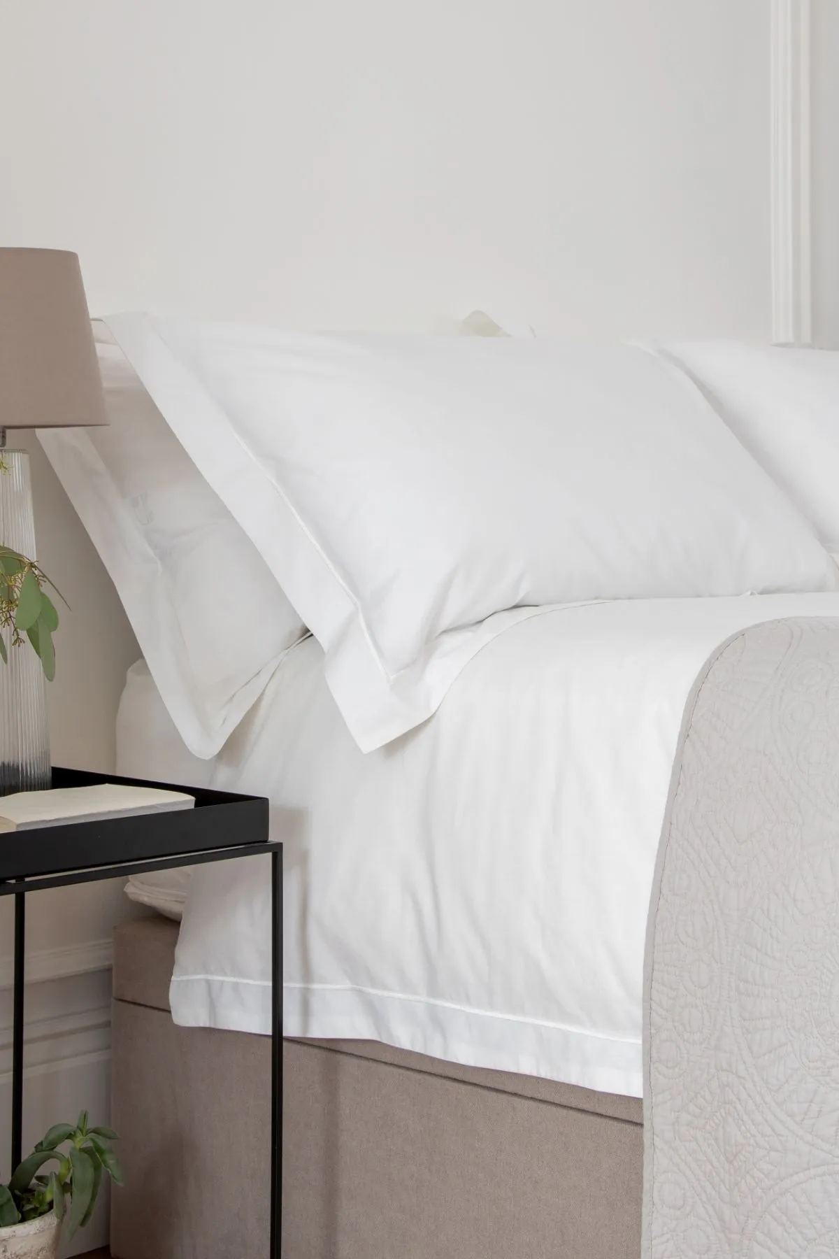 Soak&Sleep White 200TC Egyptian Cotton Housewife Pillowcase Pair 2