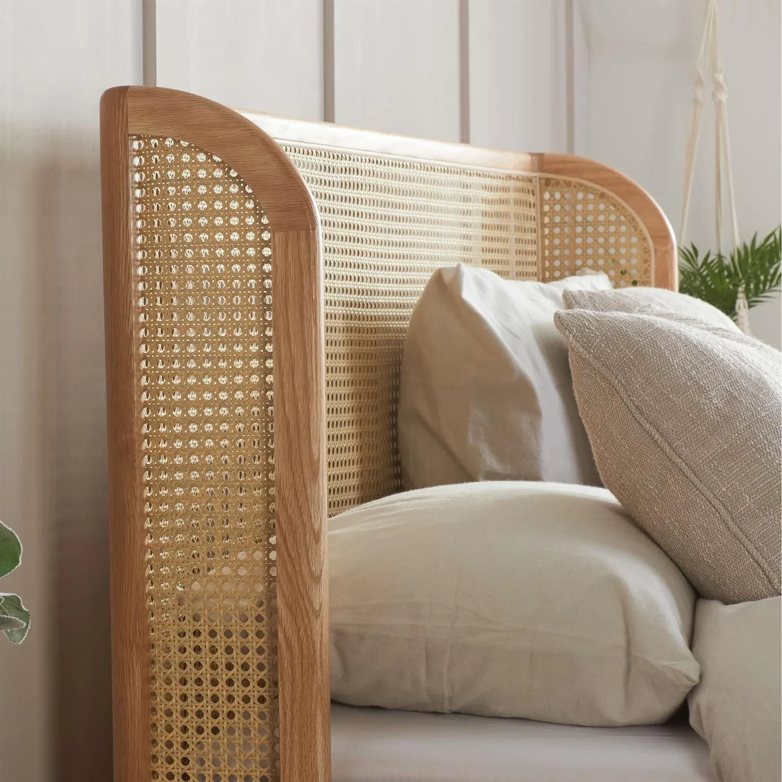 Birlea Rattan Bed Frame Venice Oak 4FT6 135cm Wrap Around in Beige 4