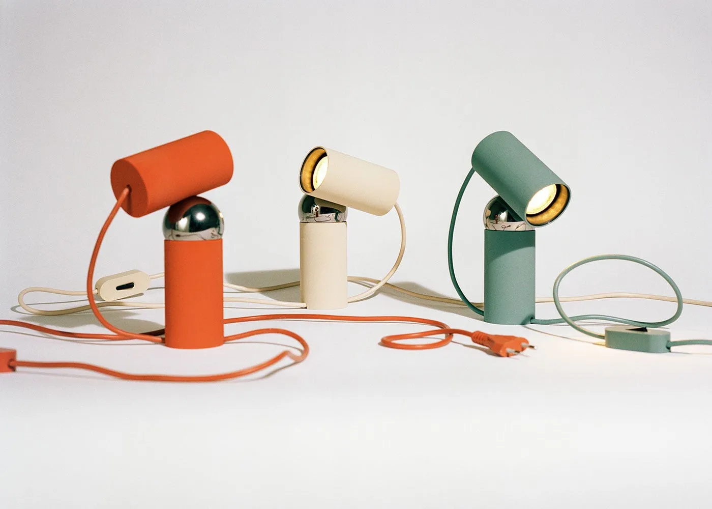 Flos Bilboquet Table Lamp Linen 3