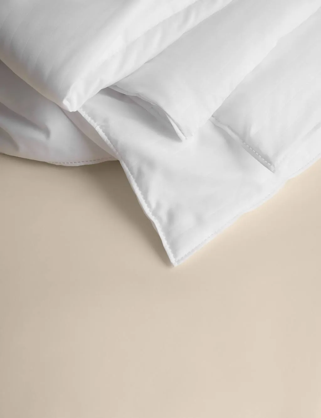 M&S Smart Wash & Dry 4.5 Tog Duvet White