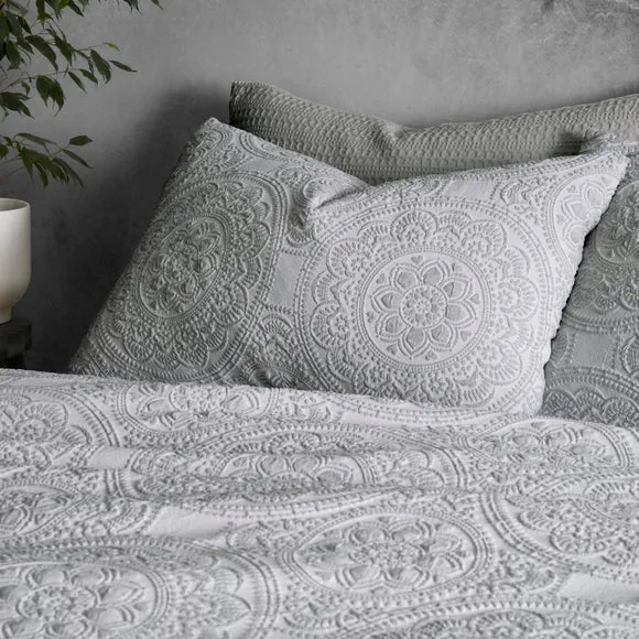 Tama Global Duvet Cover and Pillowcase Set 4