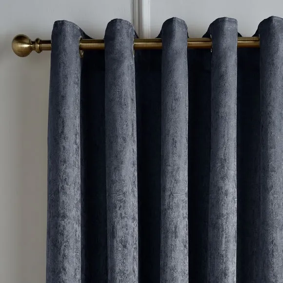 Richmond Eyelet Curtains 1