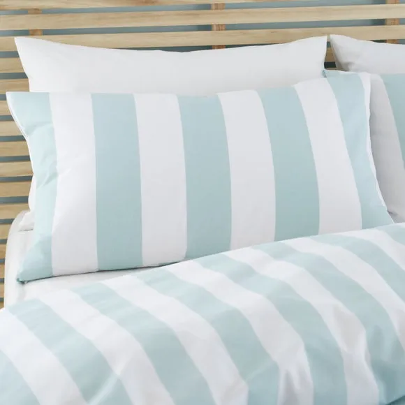 Catherine Lansfield Cove Stripe Duvet Cover and Pillowcase Set 3