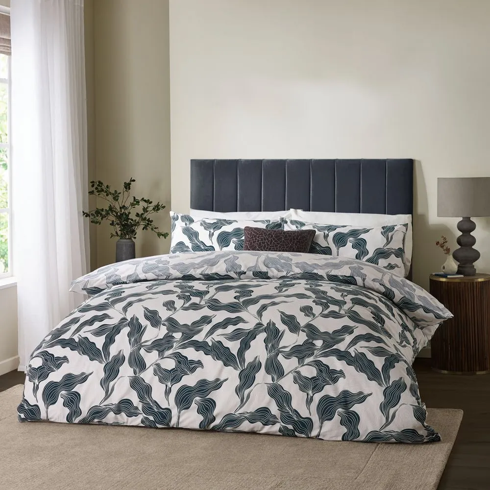 HOEM Lauro Printed Reversible Duvet Cover Set in Blue