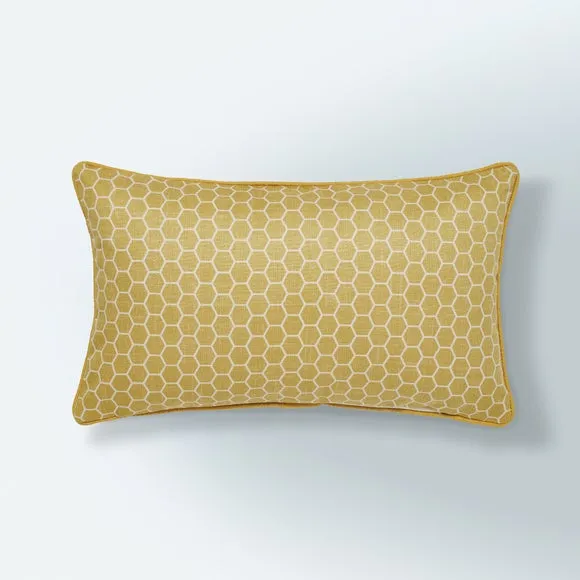 Bee Kind Cushion Natural 4