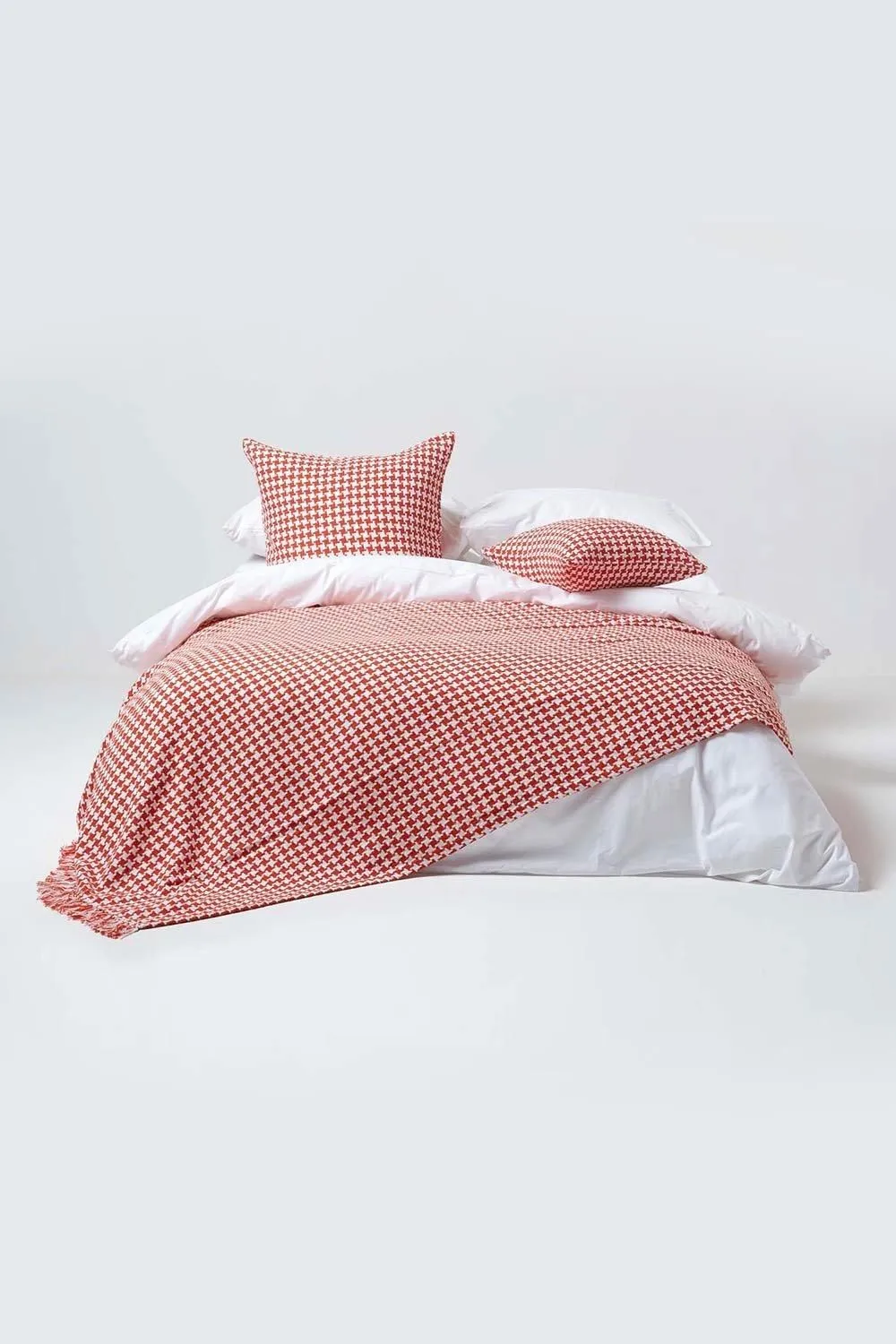 Homescapes Houndstooth 100% Cotton Cushion Cover in Orange 4