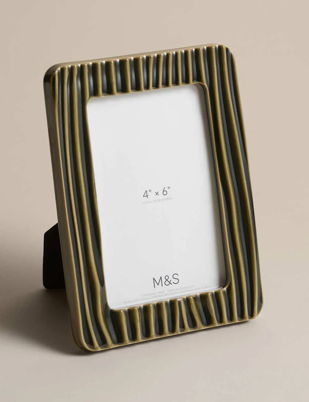 M&S Ceramic Textured Line Photo Frame 4x6 inch Green