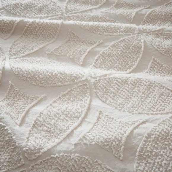Alda Textured Duvet Cover and Pillowcase Set 4