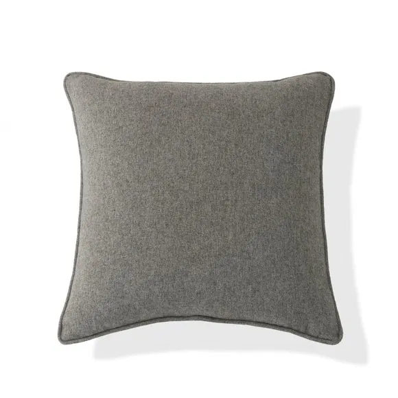 Luna Cushion 2