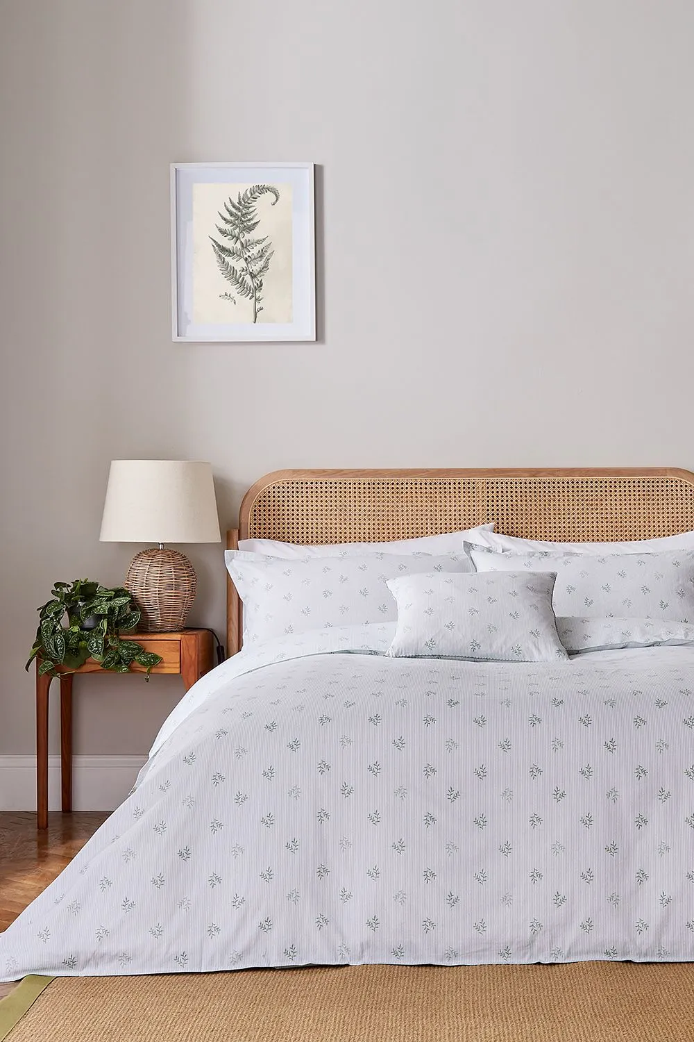 Murmur 'Thalia' Cotton Cushion in Green 3