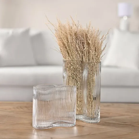 Hestia Ribbed Glass Vase 2