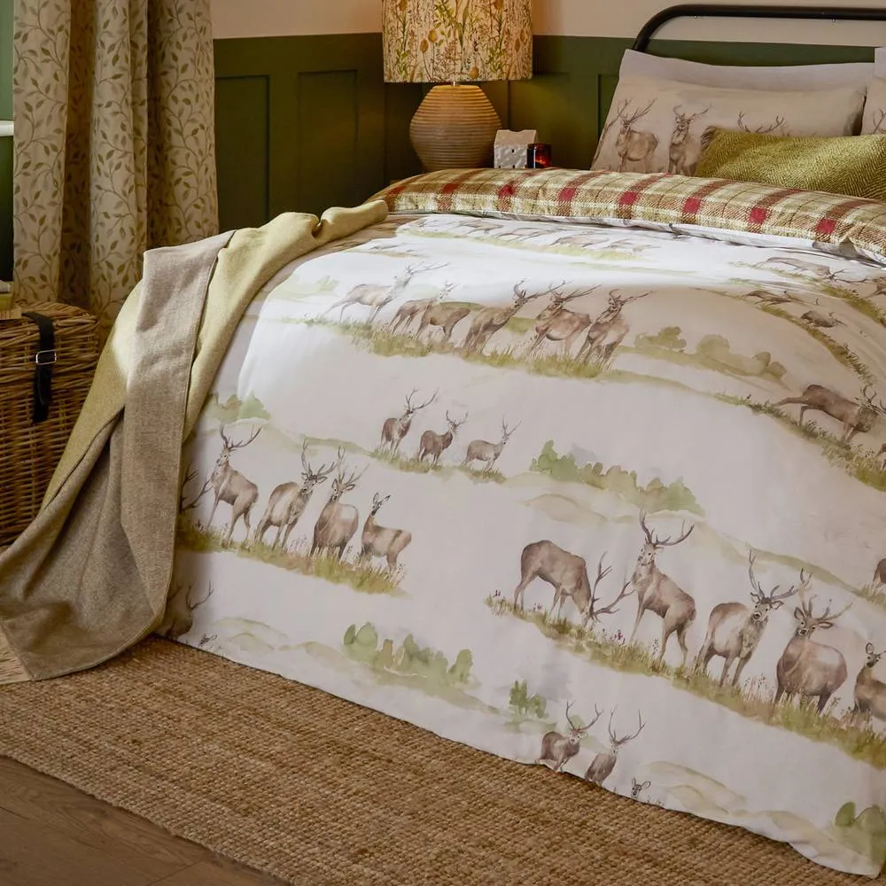 Voyage Maison Moorland Stags 100% Cotton Reversible Duvet Cover Set 4