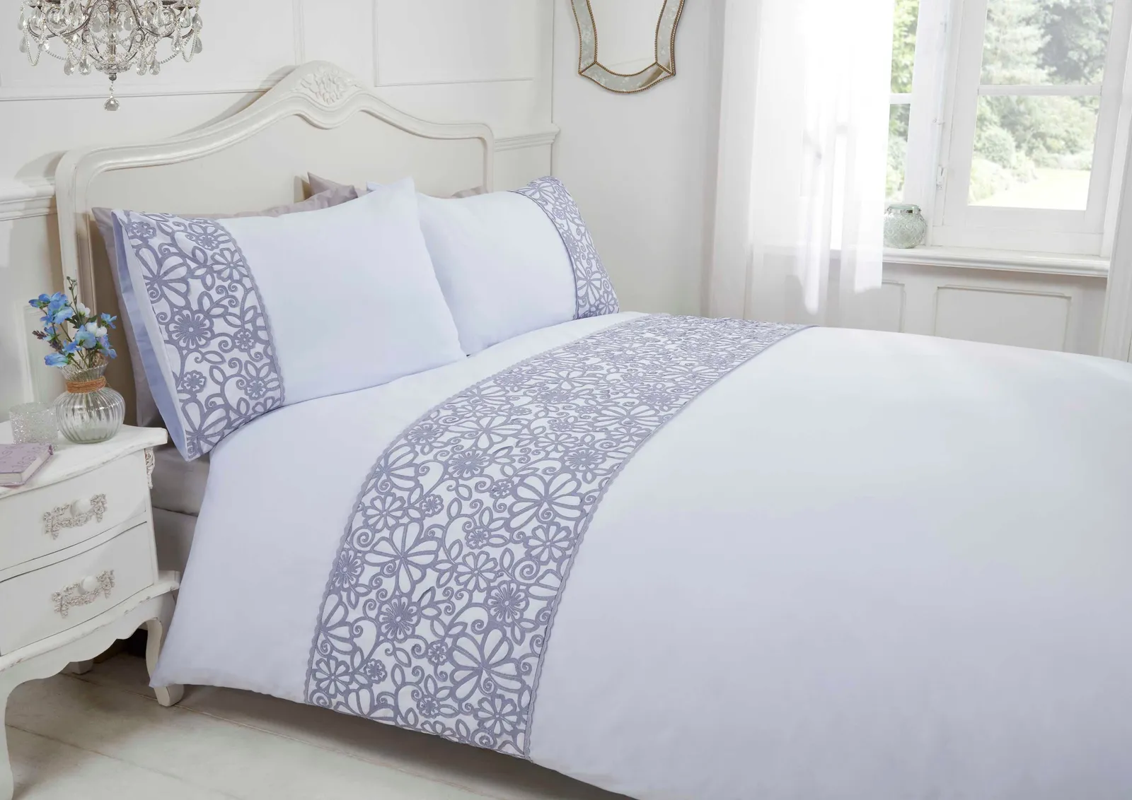 Rapport Home Butterfly Polycotton Duvet Cover Set With Pillowcase in Grey 1