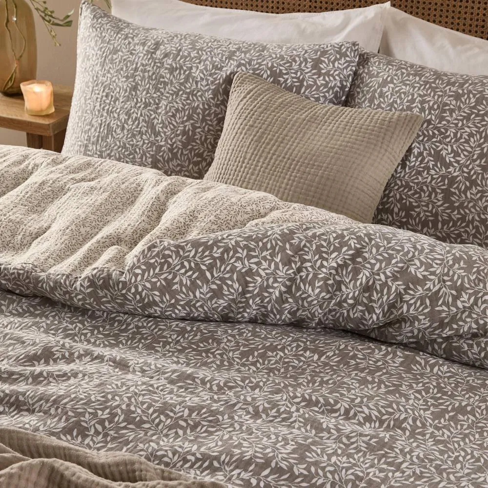 Yard Perrie Leaf Muslin 100% Cotton Duvet Cover Set in Taupe 5