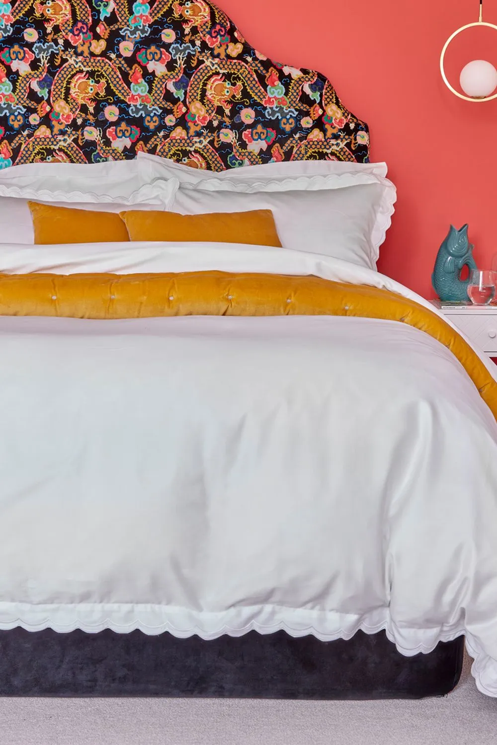 CHRISTY Scallop Edge Cotton Sateen Duvet Sets in White 1
