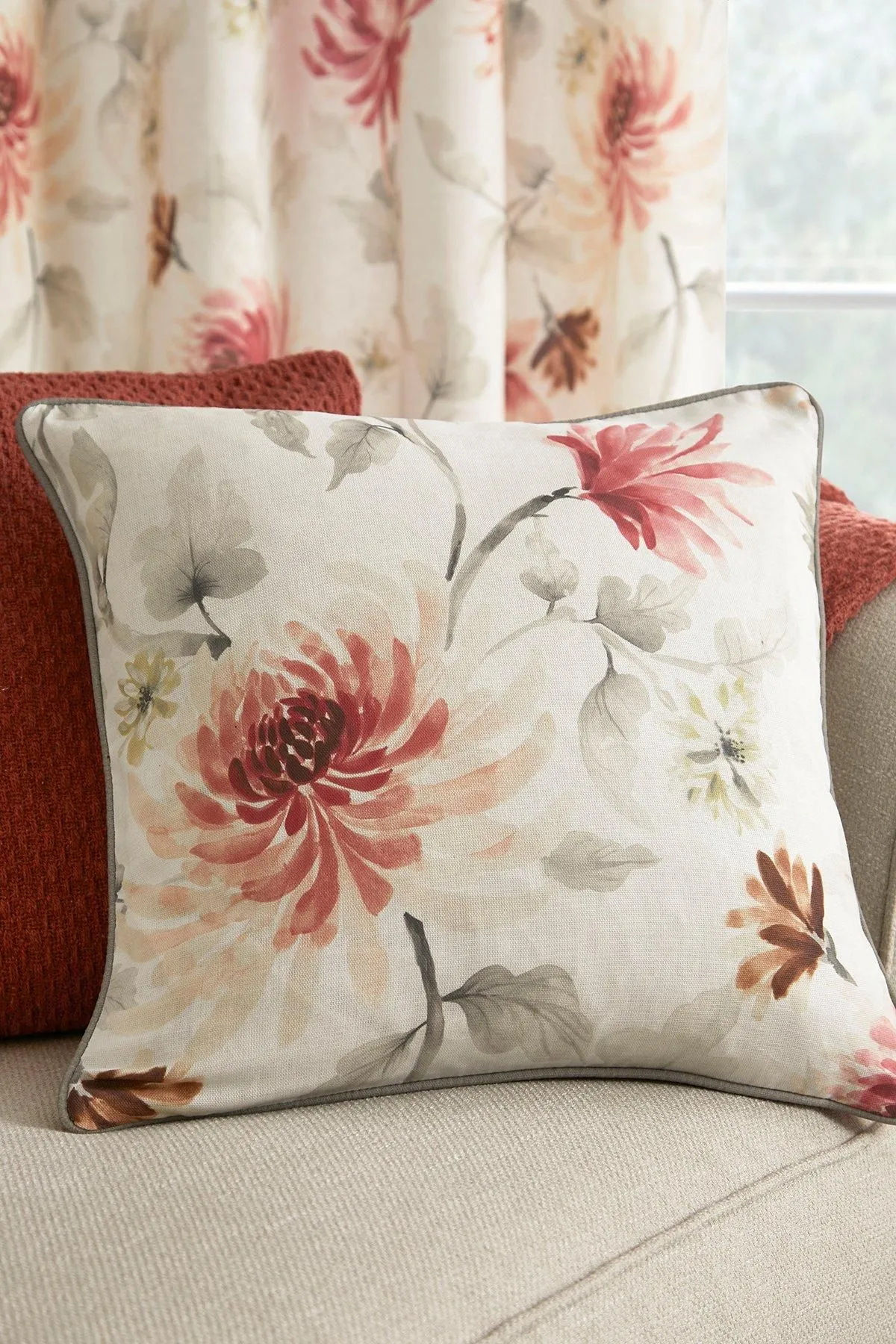 Dreams & Drapes 'Nadia' 100% Cotton Watercolour Floral Print Filled Cushion in Red 2