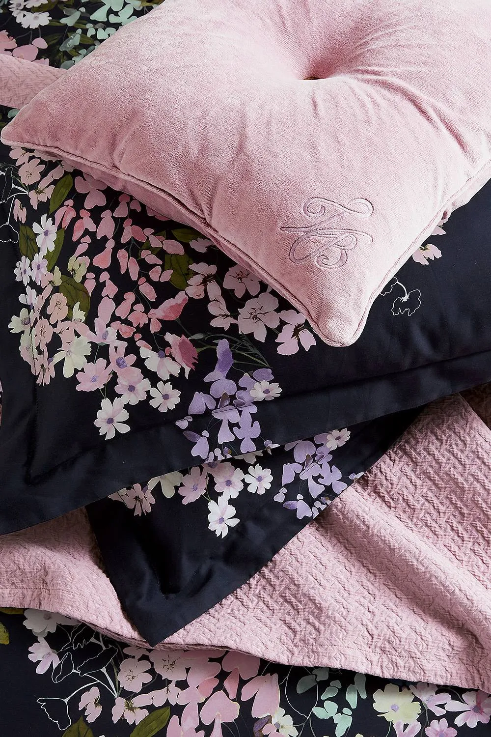 Ted Baker 'Wisteria' Cotton Sateen Duvet Cover Set in Navy 5