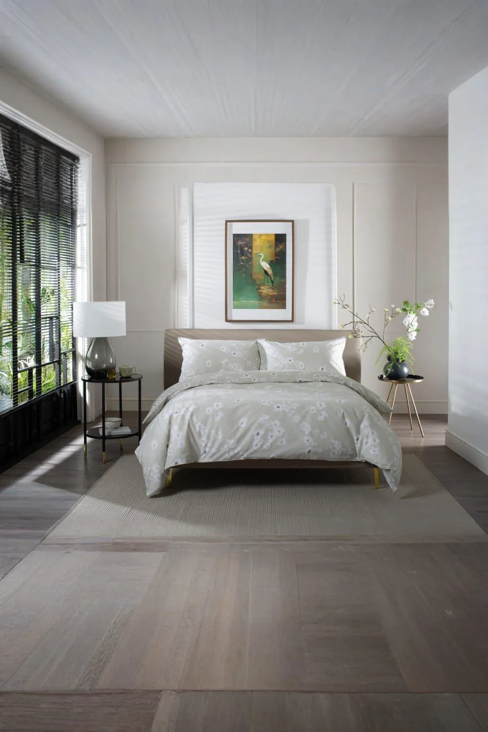 The Lyndon Company Petite Fleure Printed 100% Cotton Duvet Cover Set with Piped Edges in Natural 1