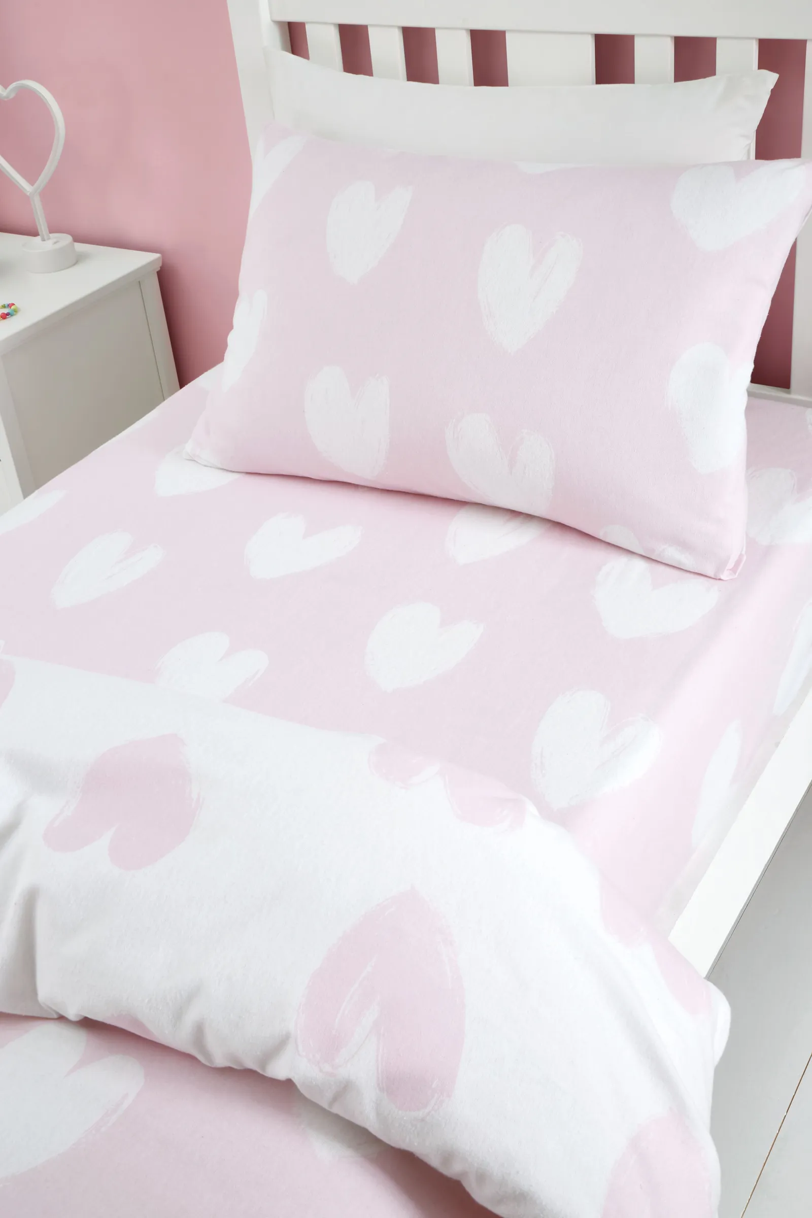 Catherine Lansfield 'Brushed Cotton Hearts' Fitted Sheet in Pink