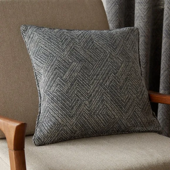 Knox Global Square Cushion 1