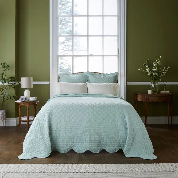 Dorma Soft Scalloped Bedspread 1